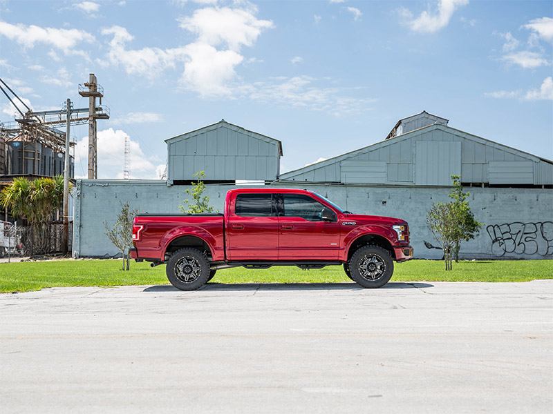 Shock Absorbers for Lifted Trucks RealTruck