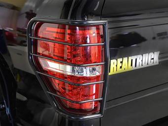 Steelcraft Tail Light Guards