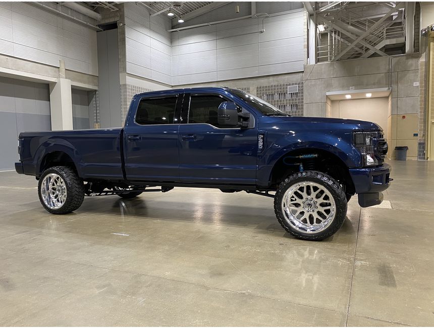 Insta : BigBlooCanoo - 2018 F350, 2020 front swap, Kings, Carli springs, PMF suspension, 24s, 35s, paint matched, 