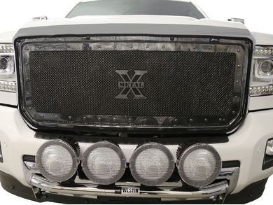 Fia Front Winter and Bug Grille Screen Kit for 2005-2006 Chevrolet Silverado fy