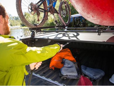 Pace Edwards UltraGroove Metal Manual Retractable Tonneau Cover