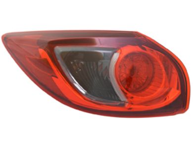 TYC 11-6975-00-9 交換用右テールランプ : TYC 11-5185-00-1 Right Replacement Tail Lamp : Automotive