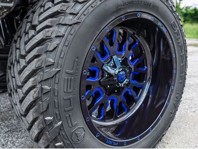 Fuel Black & Blue Stroke Wheel