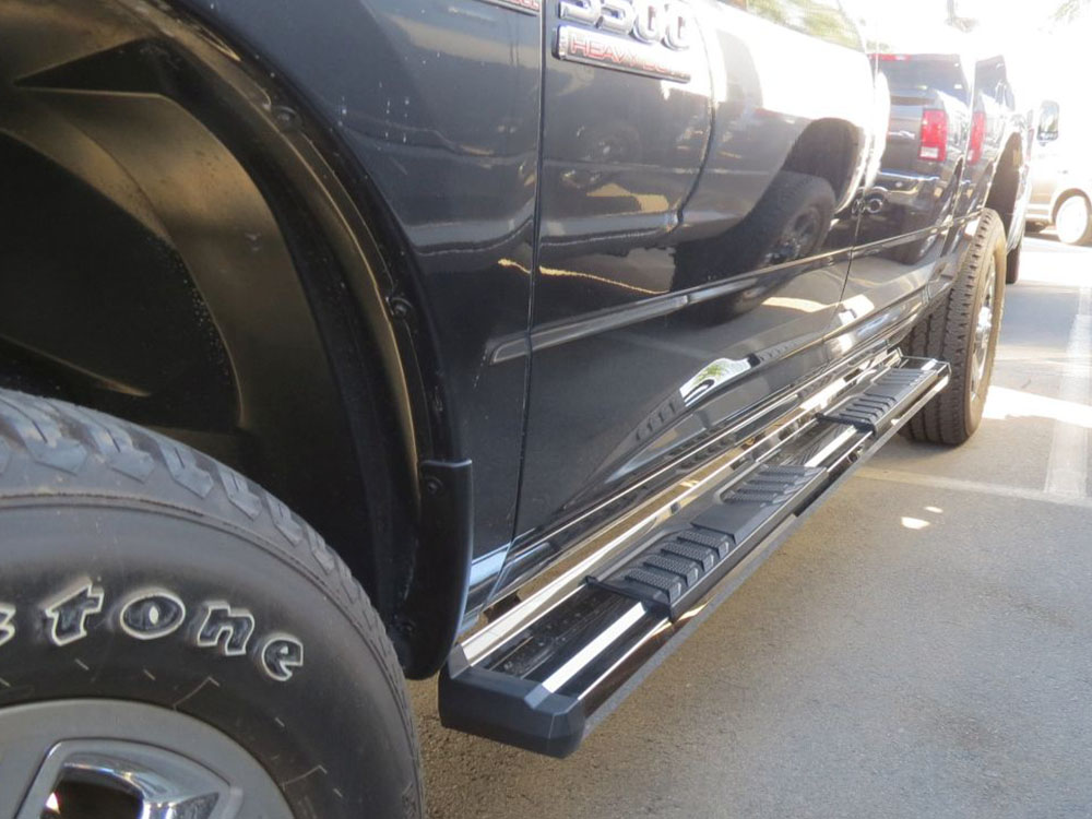 APS S-Series Silver Running Boards WB04SBE8S
