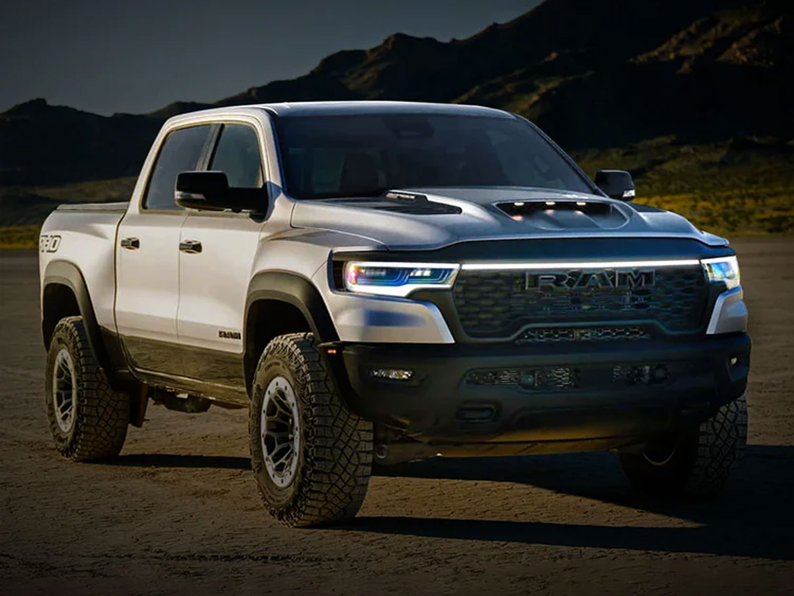 Fits 2025 Ram 1500 (SIC-SDG-RAM25RHO-BWCL)