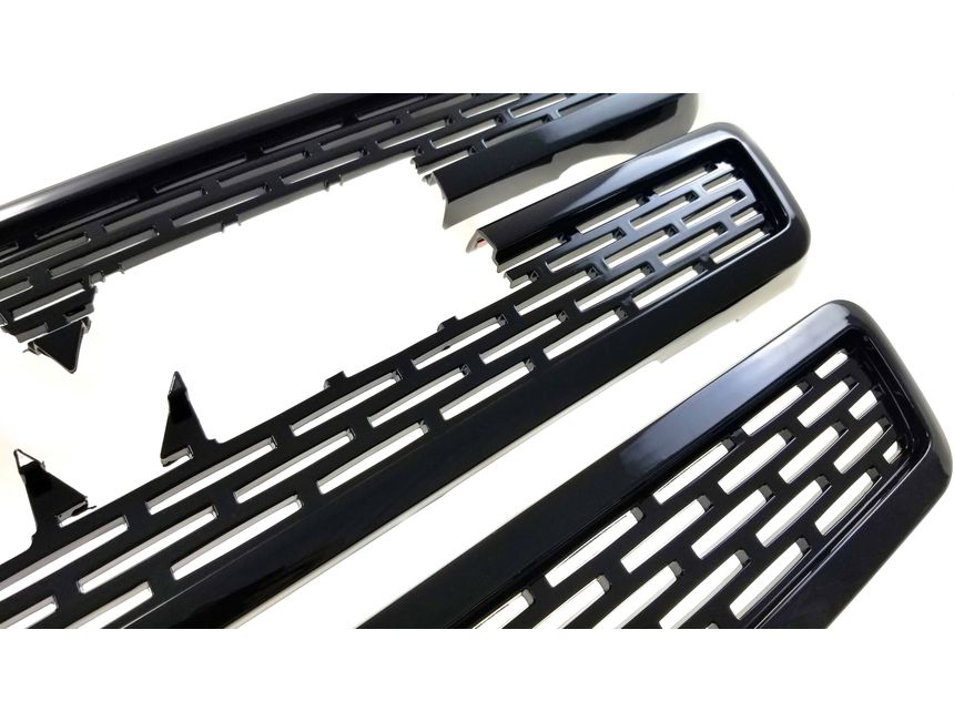 Trim Illusion Grille Overlay ABS6401BLK RealTruck