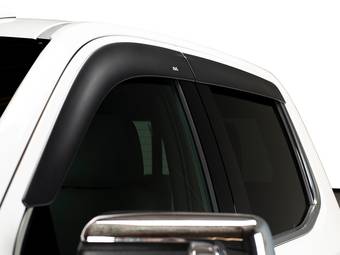 avs-matte-black-vent-visors-774075-2019-sierra-silverado-01