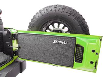 bedrug-tailgate-mat-for-jeep