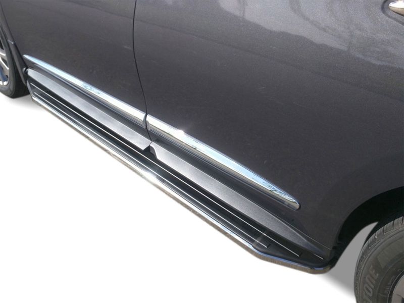 Black Horse Premium Running Boards | RealTruck