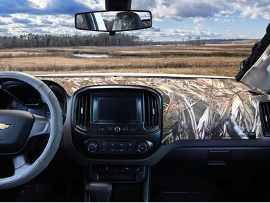 Dash Designs® - Chevy Silverado 6500 HD Without Heads Up Display 2021 Camo  True Timber Drt™ Dash Cover 