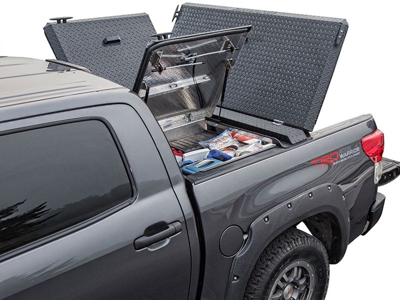 DiamondBack 270 Tonneau Cover | RealTruck