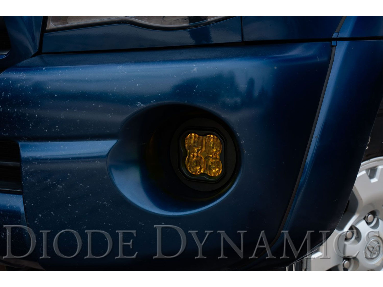 Fits 2005-2011 Toyota Tacoma, 2006-2014 Ford F150, 2007-2013 Tundra, 2008-2013 Sequoia (DDL-DD7026)