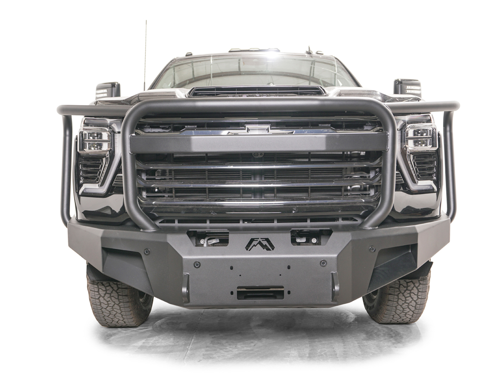 Fab Fours Premium Grille Guard Front Winch Bumper CH24-A6150-1