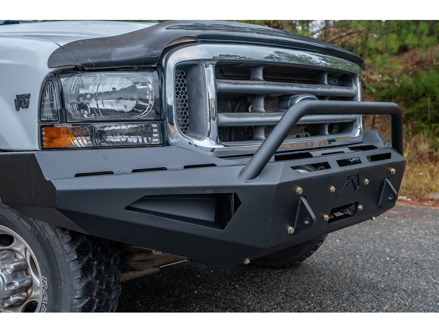 Fab Fours Red Steel Front Bumper w/ Pre-Runner Guard FS99-RS1662-1 ...