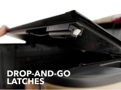 Gator EFX Hard Folding Tonneau Cover GC24032 | RealTruck