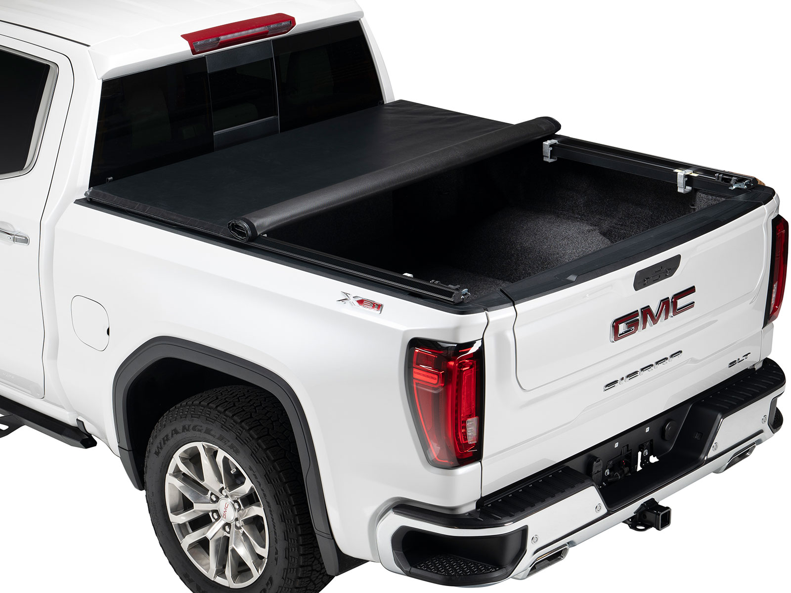 2023 Nissan Frontier Bed Covers & Tonneau Covers RealTruck