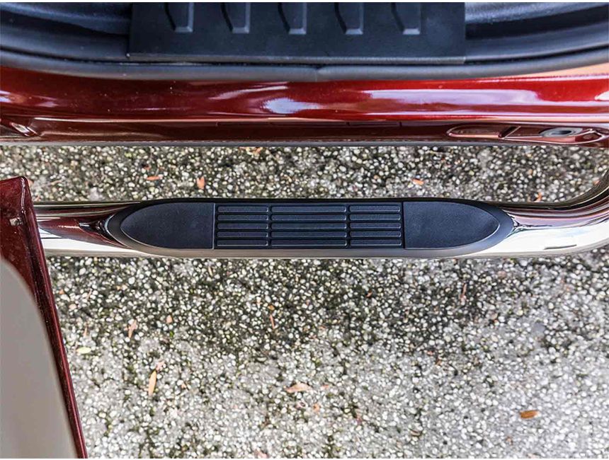 Ionic 3" Stainless Nerf Bars 214507 RealTruck