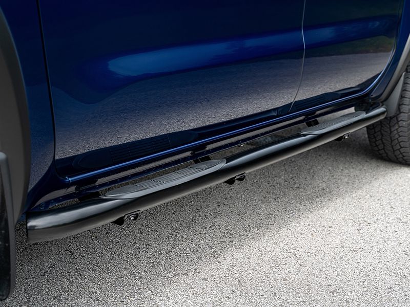 Ionic 3 Black Nerf Bars IAS240900 RealTruck