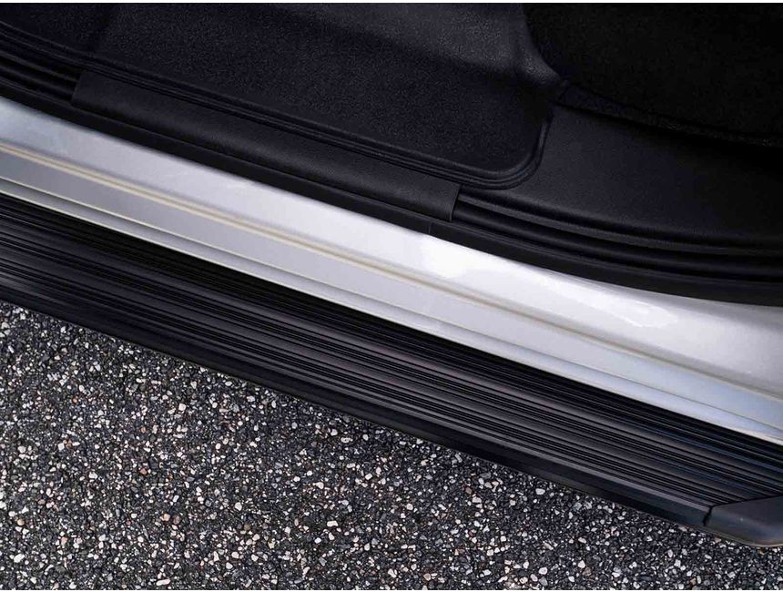 Ionic 41 Series Black Running Boards 411086&IAT81092 RealTruck