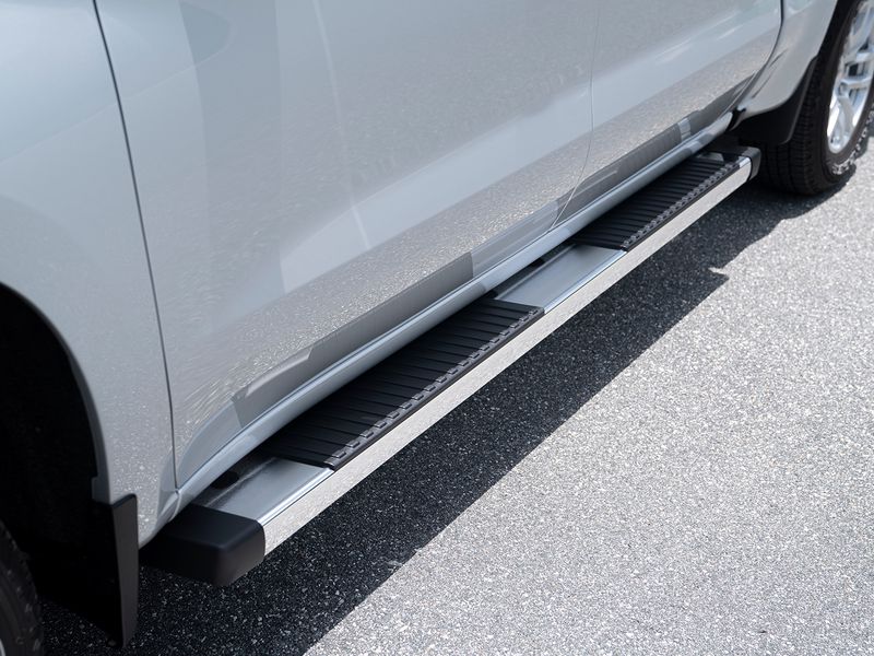 Ionic 51 Series Brite Running Boards 512086&IAT-81090 | RealTruck