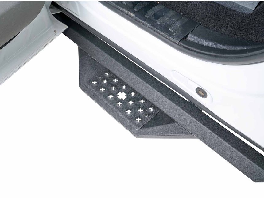 Iron Cross HD Steps 4689980MB RealTruck