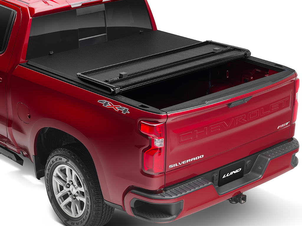 Lund Hard Fold Tonneau Cover 969158 | RealTruck