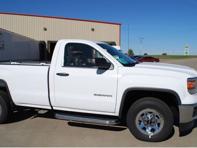 Luverne O-Mega II 6” Oval Side Steps – Aluminum Running Boards For Trucks & Vans