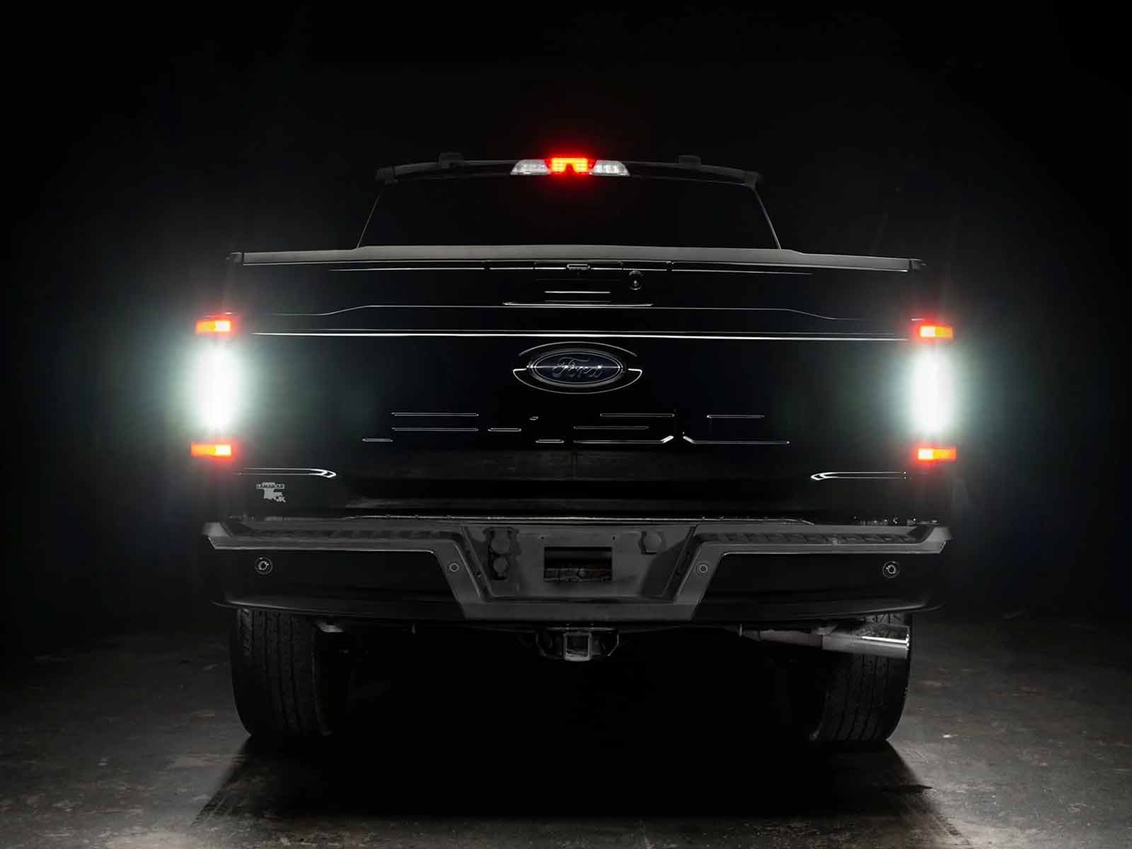 Fits 2021-2025 Ford F150 (OLT-5910-504)