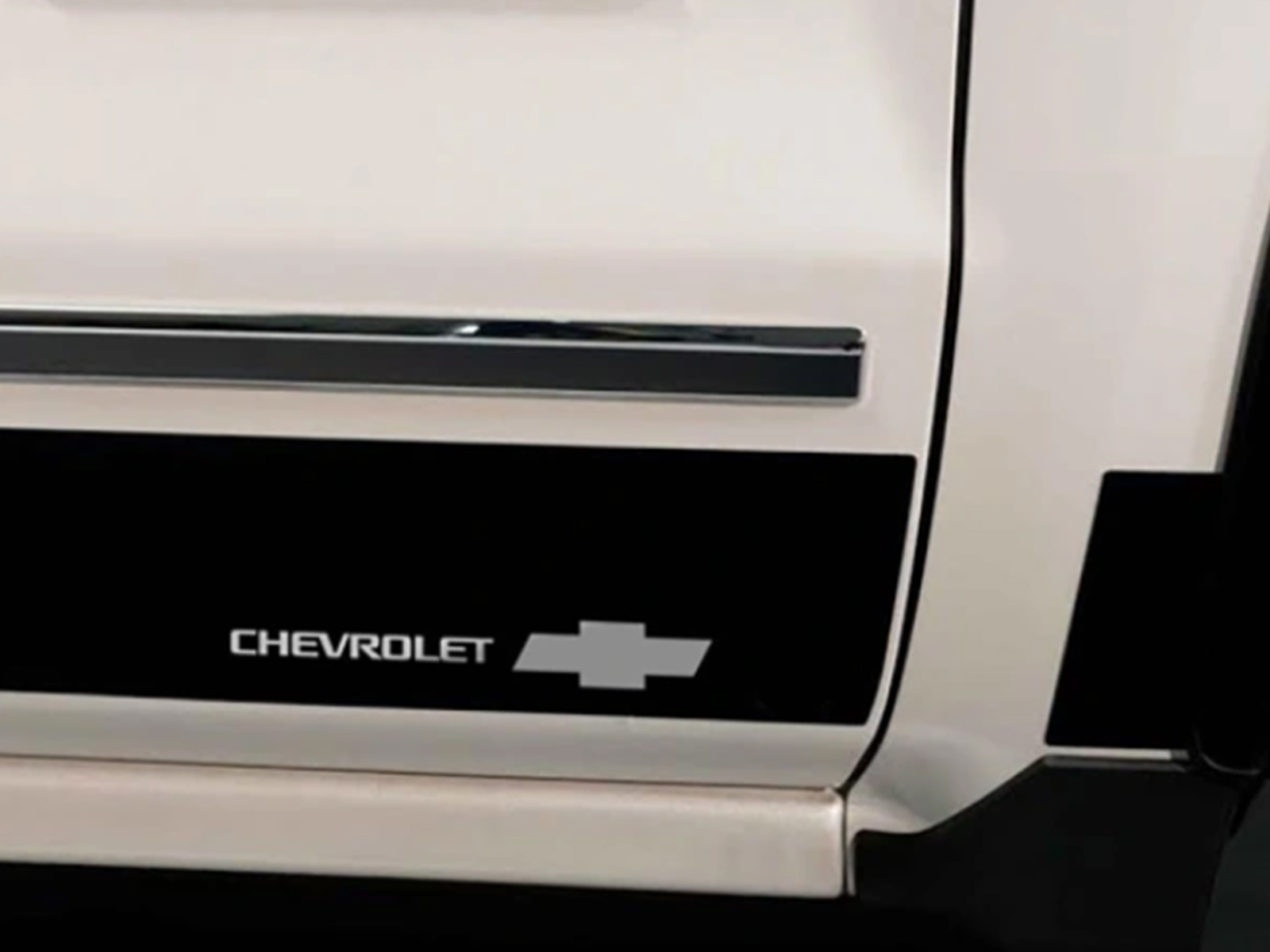 Fits 2019-2026 Chevy Silverado 1500, 6'6" Bed (PUT-9751244BPGM-1)