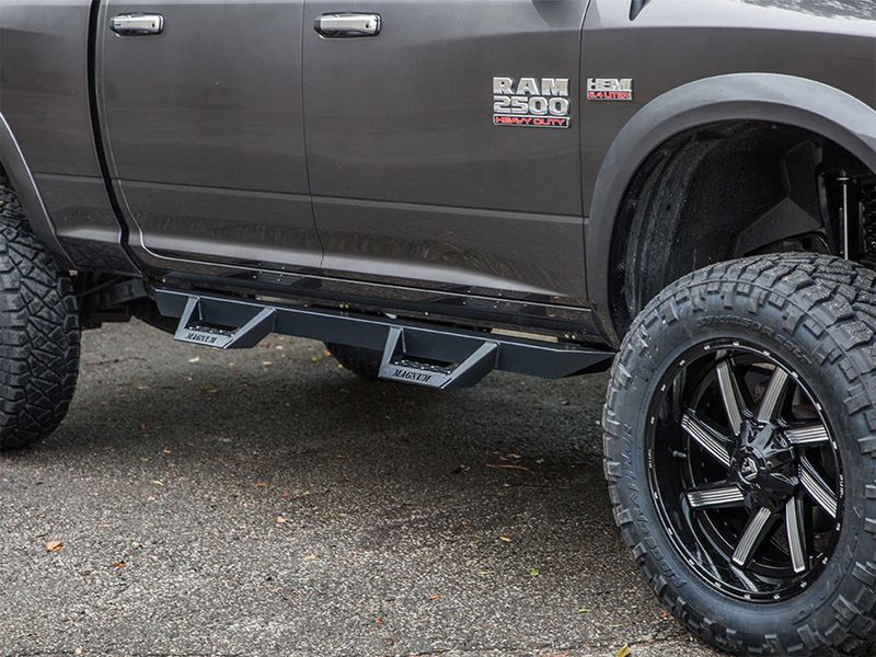 Raptor Magnum RT Steps | RealTruck