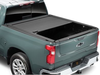 RetraxPRO MX Manual Retractable Tonneau Cover 80490 | RealTruck