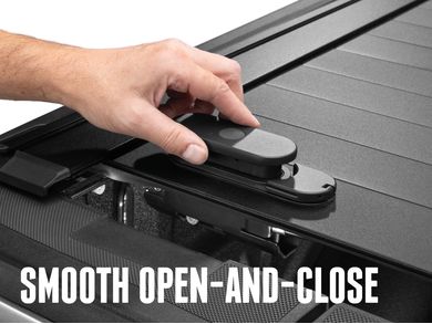 RetraxPRO XR Manual Retractable Tonneau Cover w/ T-Slot Rails T