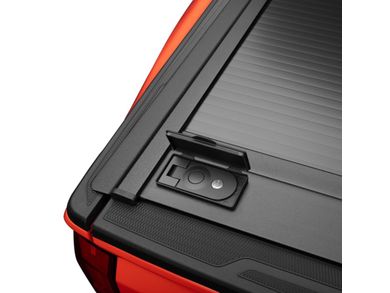 赤箱19日野 バルクトレーラ Retrax Pro Manual Retractable Tonneau Cover 80870 | RealTruck