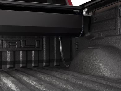Retrax PRO MX Manual Retractable Tonneau Cover 80337 | RealTruck