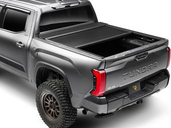 roll-n-lock-e-series-xt-tonneau-cover-main