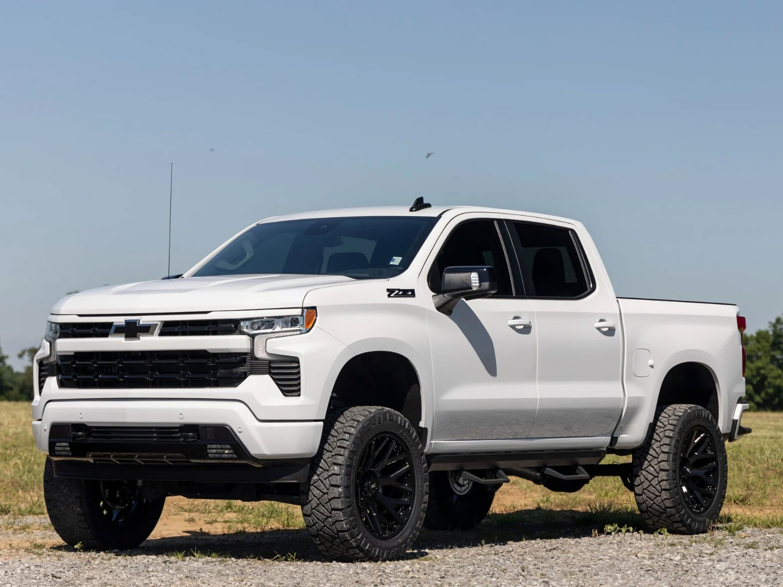 Fits 2025 Chevy Silverado 1500 (RGH-110040)