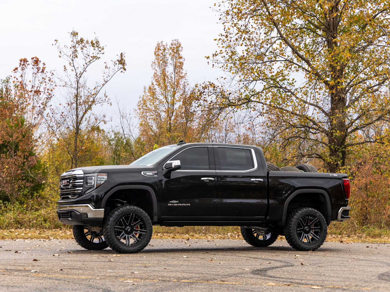 Fits 2025-2026 GMC Sierra 1500 (RGH-111350)