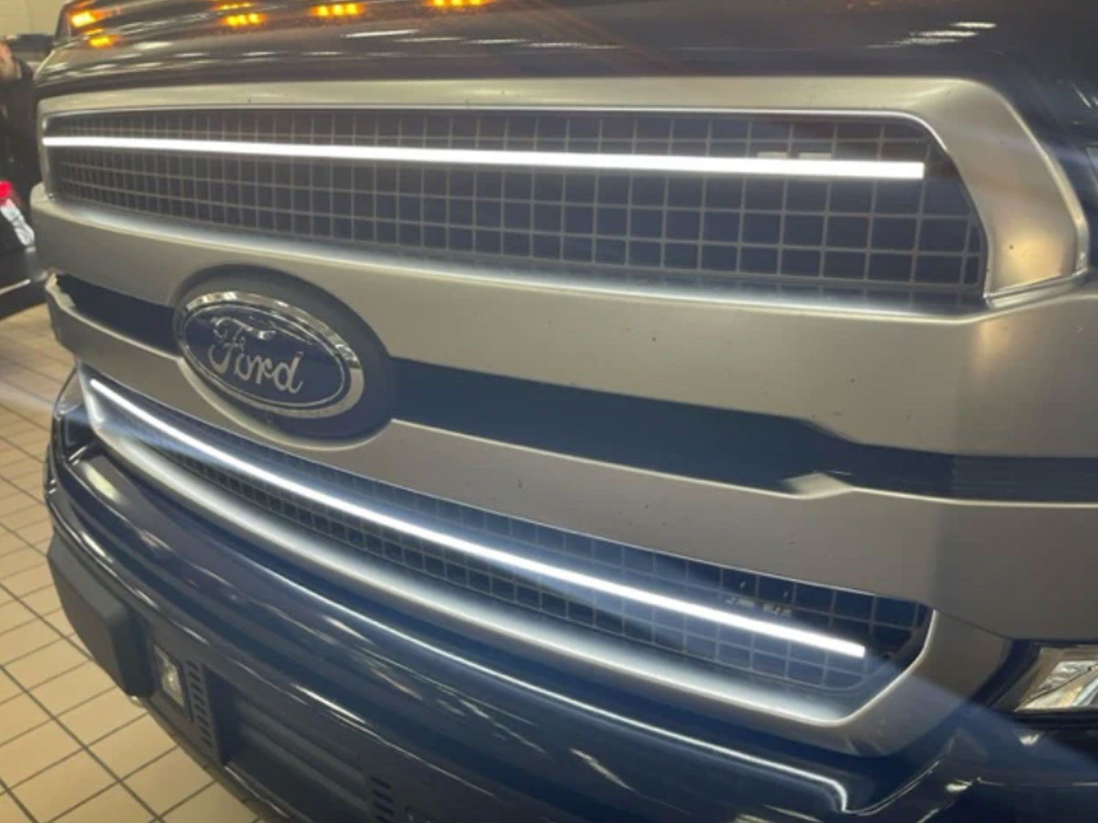 Fits 2018-2020 Ford F150 (SIC-SDG-F1820LA-BAAC)