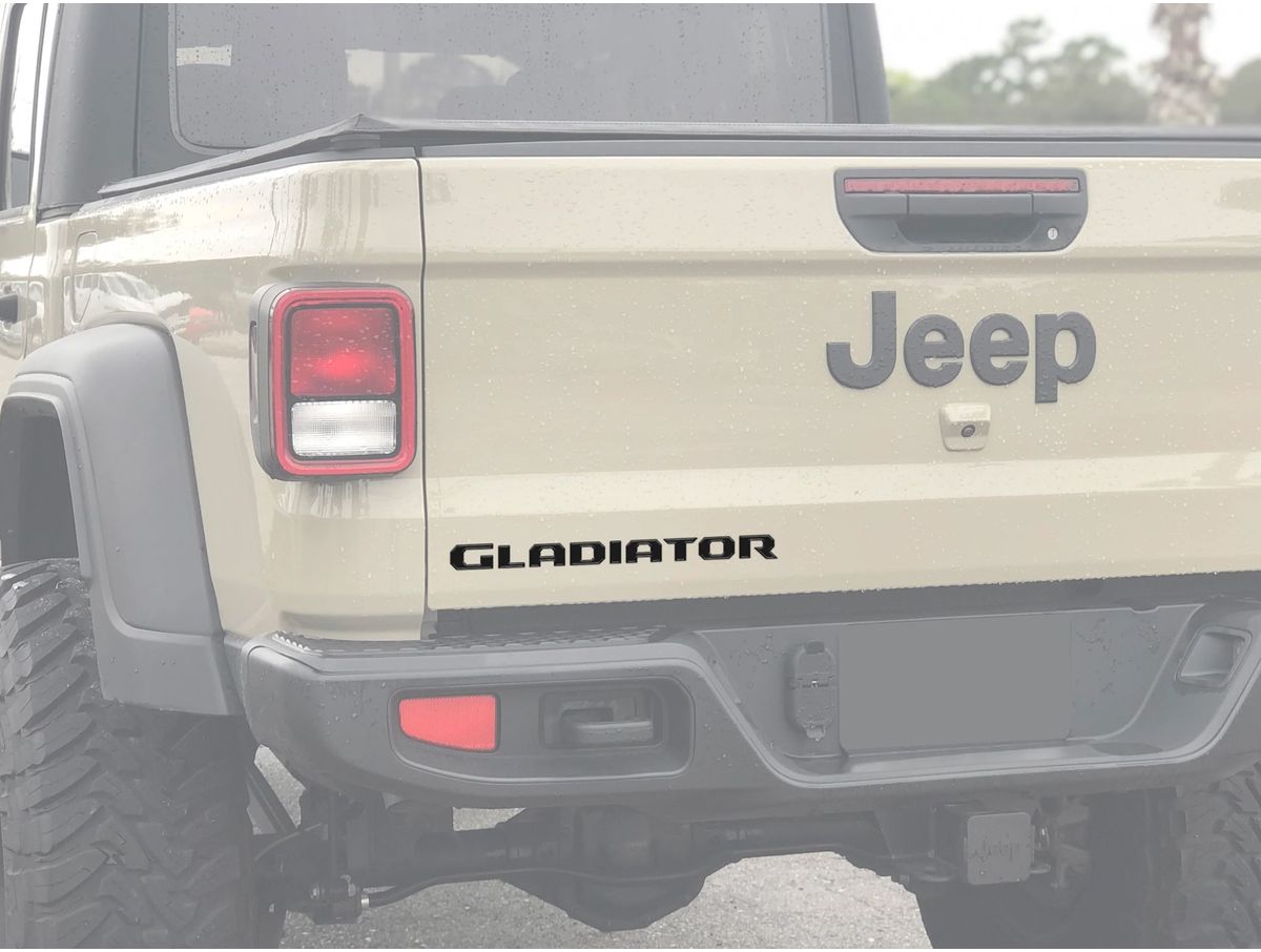 Tufskinz Raised Lettering Decal Accent Trim GLA020-MDP-G | RealTruck