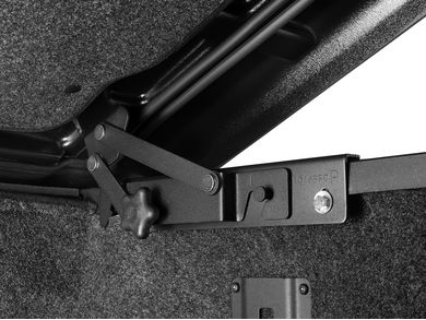 UnderCover Elite LX One Piece Tonneau Cover UC2218L-JS | RealTruck