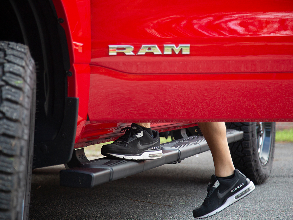 Fits 2009-2018 Ram 1500, 2019-2024 1500 Classic (WES-28-51045)