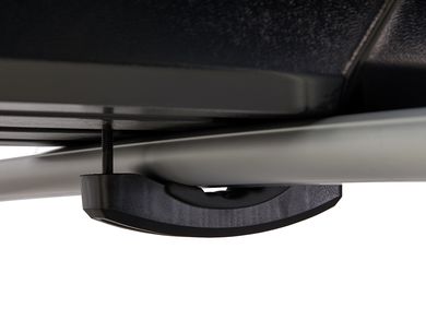 Yakima LockNLoad Crossbar Clamps (Set of 2)