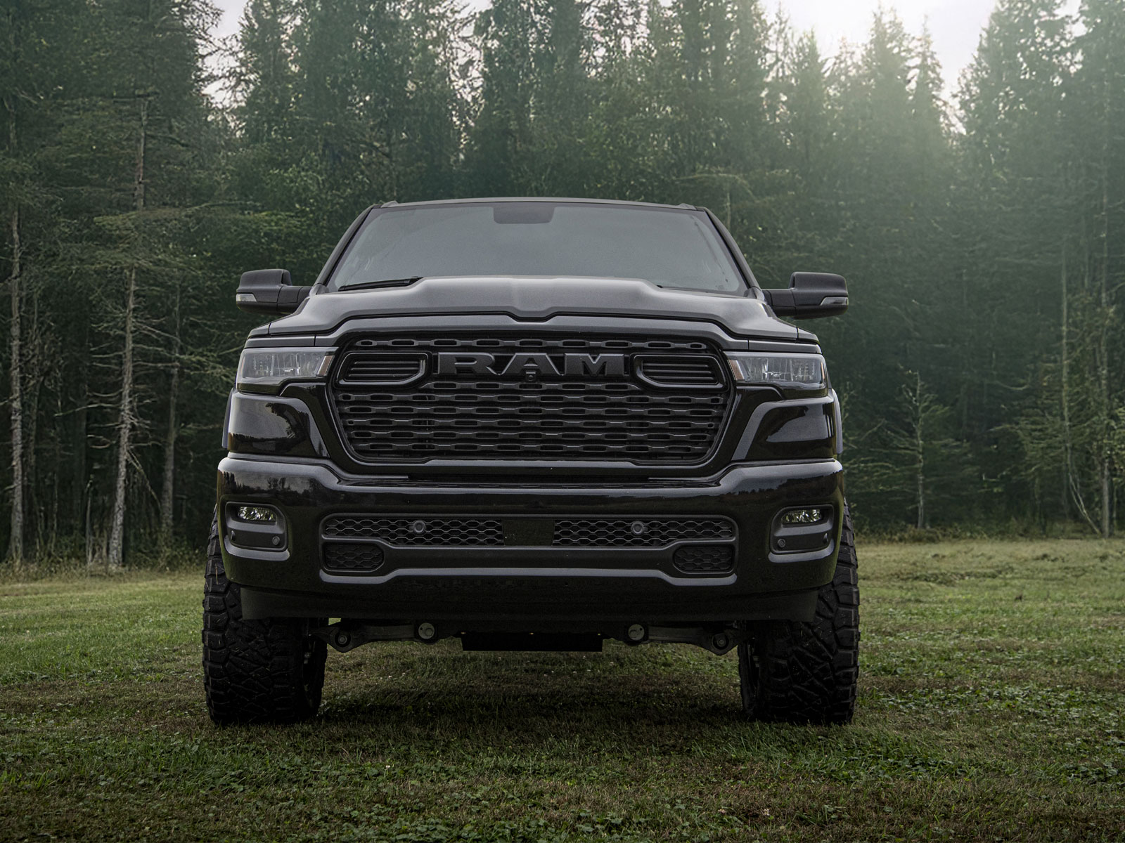 Fits 2025-2026 Ram 1500 (ZON-D151F)